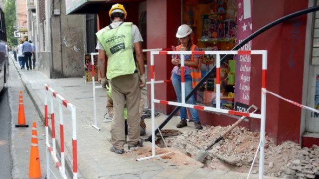 Ya se colocaron más de 500 luminarias LED y se reemplaza cableado subterráneo de luminaria