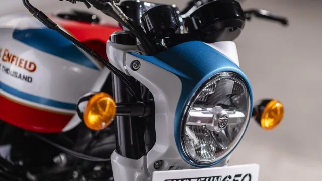 Royal Enfield e Icon Motorsports presentan la imponente Shotgun 650 de edición limitada