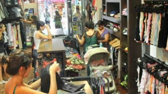 Una buena: por 3er. mes consecutivo crecen ventas minoristas (una mala: sigue en rojo la construcción privada)