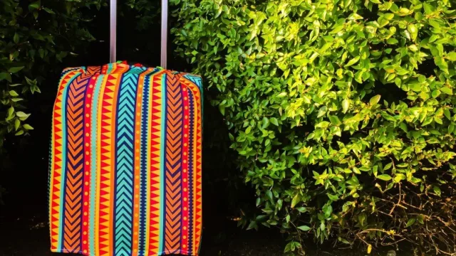 ¿Te gustaría “reciclar” tu valija? Beka Covers presenta sus divertidas fundas para equipaje