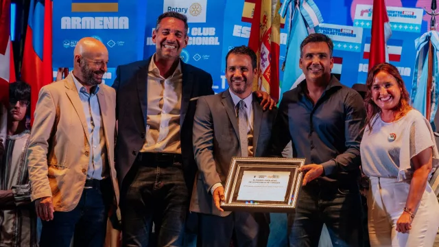 Las 120 mil personas que pasaron por Alta Gracia (y dieron la vuelta al mundo en cinco noches por Colectividades)