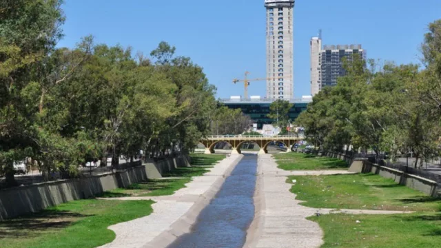 Aquí Suquía... ¿y allá? (los corresponsales del mundo nos hablan de su río más cercano)