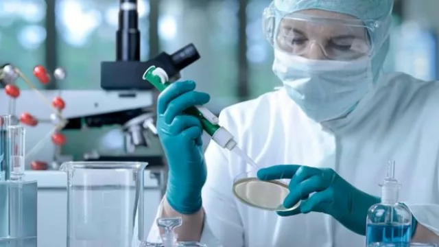 Laboratorios, una industria concentrada en pocas manos.