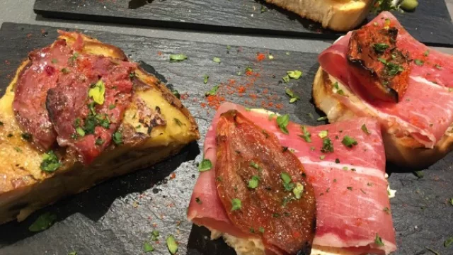 Casa Mamarracha: Jóvenes tucumanos suman las tapas al circuito gastronómico