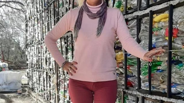 La comuna de Villa La Bolsa se suma a la economía circular: avanza en su primera obra hecha con ladrillos PET