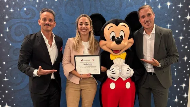 Cintia Costa del Complejo Valle del Sol: experiencia ejecutiva de alto impacto en Orlando, Florida (explorando de cerca el modelo Disney)