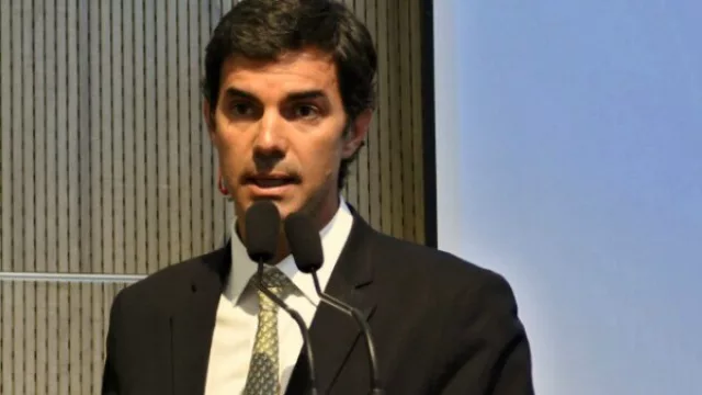 Urtubey califica de irresponsable a diputados del panperonismo (cuestiona reflote de retenciones a mineras)