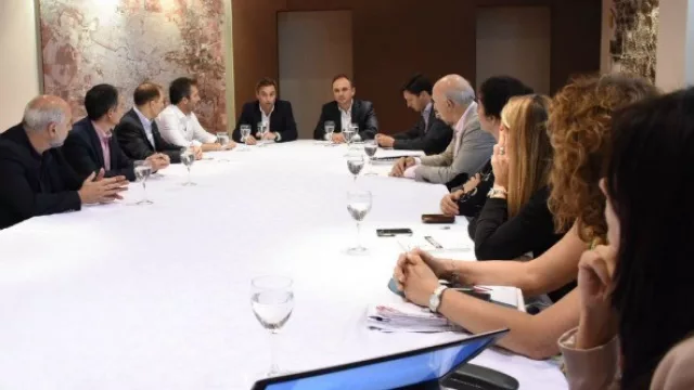 ADEC presentó el Plan Estratégico 2016-2020 junto al intendente Mestre
