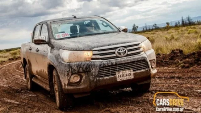 Vuelve a crecer la venta de autos (Hilux la más vendida)