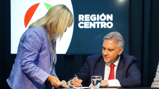 Con fuerte apoyo a los sectores productivos, Llaryora asumió la presidencia Pro tempore de la Región Centro