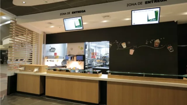 McDonald's abrió su local con experiencia del futuro en Unicenter.