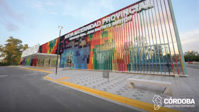 Llaryora: “Ampliaremos en un 30% la capacidad de camas de neonatología en la Maternidad Provincial”