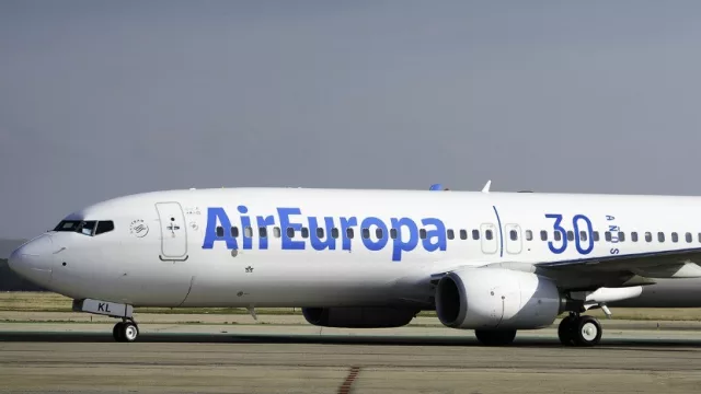 Air Europa celebra su 30 aniversario con plan de expansión y crecimiento ( avión ploteado y  sorteo de pasajes)