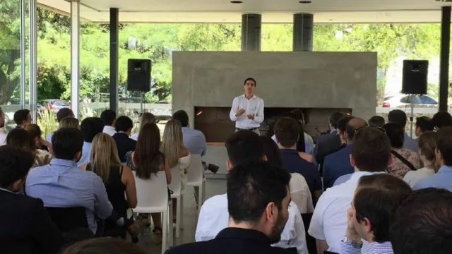 AJE toma fuerza y ya roza el medio centenar de socios