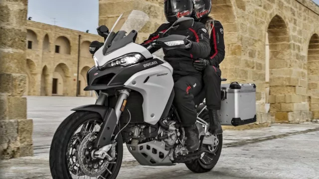 Ducati celebra 90 años en el mundo y trae a Córdoba su primera enduro