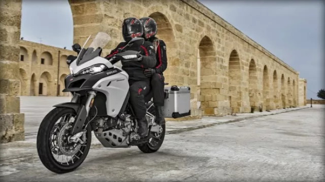 Ducati presentó sus tres nuevos modelos en Córdoba.