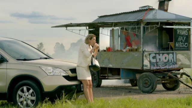 La Caja presenta su nuevo comercial “Hablemos”