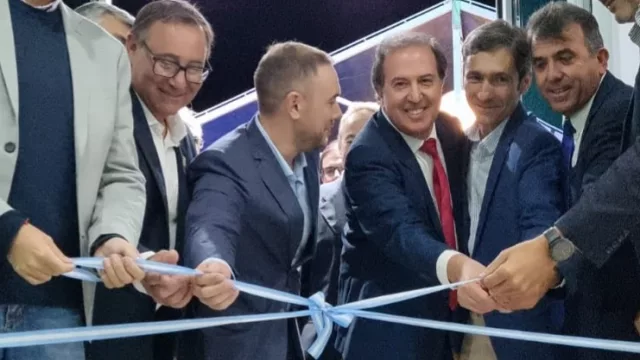 Con una inversión de más de 5.000 millones de pesos, Calchín inauguró su Clínica Cooperativa