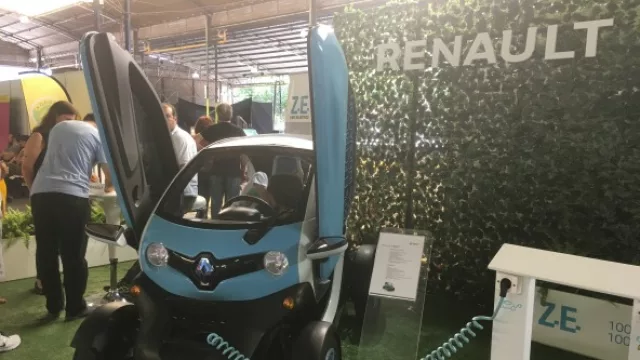 Más de 150 personas hicieron el test drive del Twizy ZE.