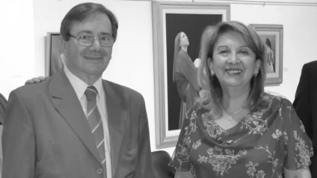 Rafael Castellano junto a Margarita Ríos de Ulloque.