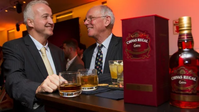 La familia Chivas Regal se agranda: llega Extra (a $ 980 la botella)