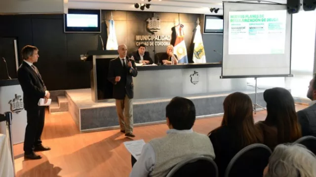 Proceso de actualización de datos y planes de regularización de deudas varias