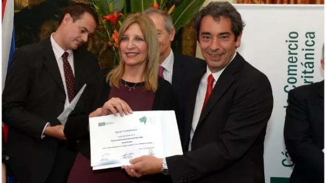 Aguas Cordobesas premiada por su programa Embajadores del Agua.