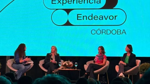 Qué dejó el panel Mujeres que Lideran en Endeavor 2025 (liderazgo con propósito, profesionalización y construcción de equipos)