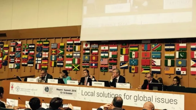 Mestre firmó convenio en Turín y expuso en la FAO sobre política alimentaria urbana