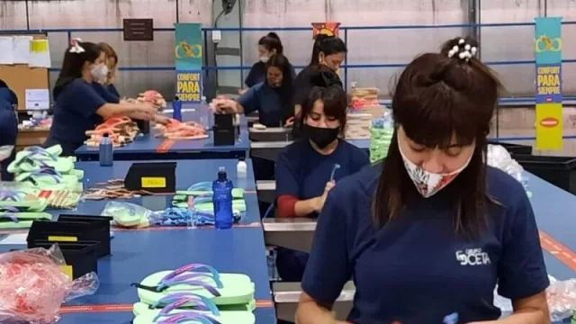 Havaianas made in Argentina (la primera planta de la marca fuera de Brasil)