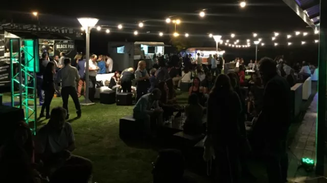Asistencia perfecta en la Food Truck Party de Juliá Tours.