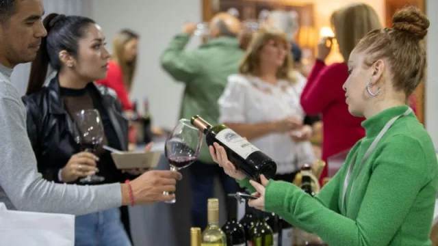 El Mercado de Vinos vuelve a Neuquén con su quinta edición y una propuesta multisensorial