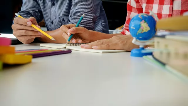 Educación y Relaciones Internacionales una relación  necesariamente cada vez más estrecha