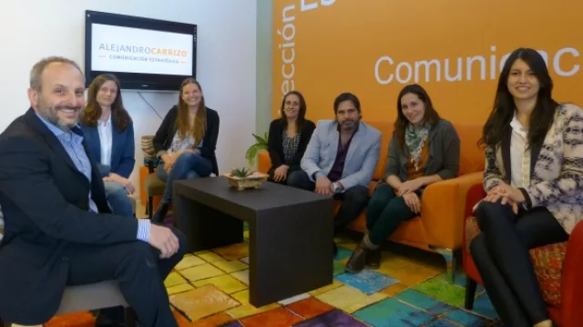 Un día en… Alejandro Carrizo Comunicación Estratégica