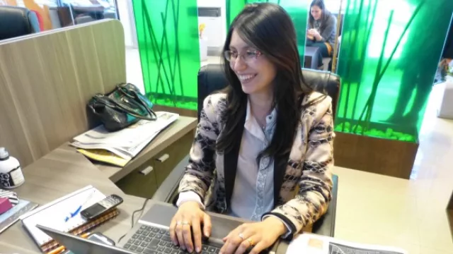 Ivana Medina, directora de cuentas de la agencia está en todos los detalles de la consultora.