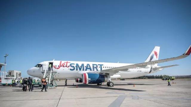 El programa AAdvantage habilita el canje de millas en vuelos de JetSMART en Sudamérica