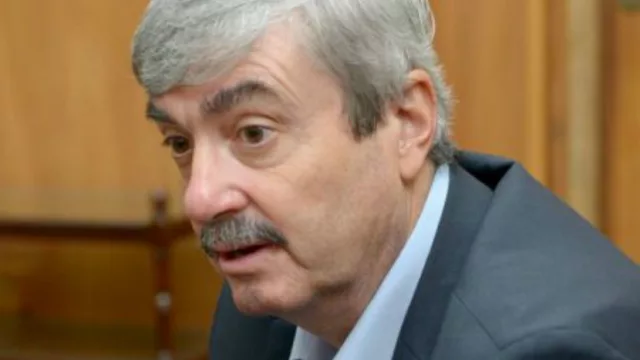 Roulet: "Estamos perfectamente bien" (optimismo en Agroindustria por el futuro de la economía)