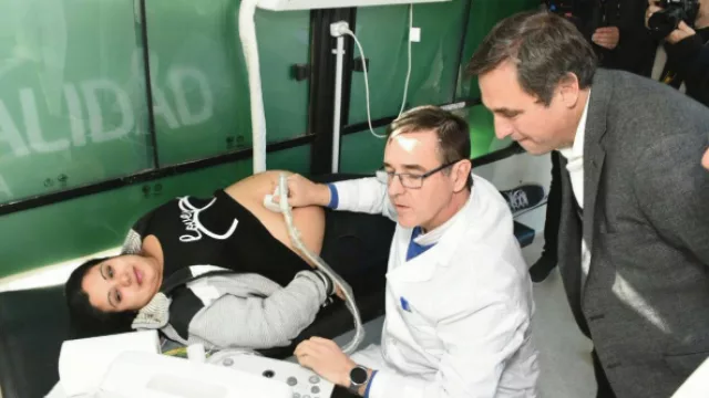 Se puso en marcha un ecógrafo móvil para prestar servicios en los barrios