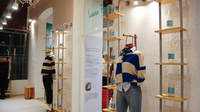 Trasladó su histórica sucursal de la calle Del Carmen a una casona con mucho legado social: el nuevo local funciona donde vivió Josefina Prieur, sobre calle Goycoechea 109.