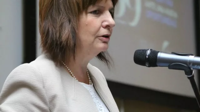 Bullrich en Córdoba: "no vinimos a hacer populismo a medias" (inflación agosto-diciembre en 8%)