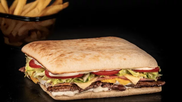 Muy Mucho llegó a Intercountry y lanza “Al Instante” (nueva línea de empanadas congeladas)