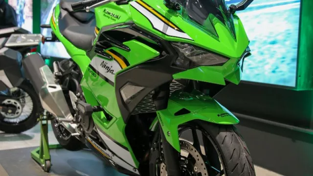 Centro Bikes, la nueva concesionaria oficial de Kawasaki y Kymco en Córdoba (1.000 m² y el respaldo del Grupo Ramonda)