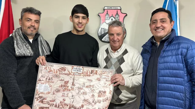 Dos talentos del deporte de Santa Rosa fueron homenajeados por el municipio