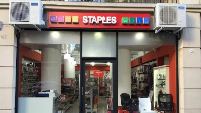 Tienda Staples Tinogasta.