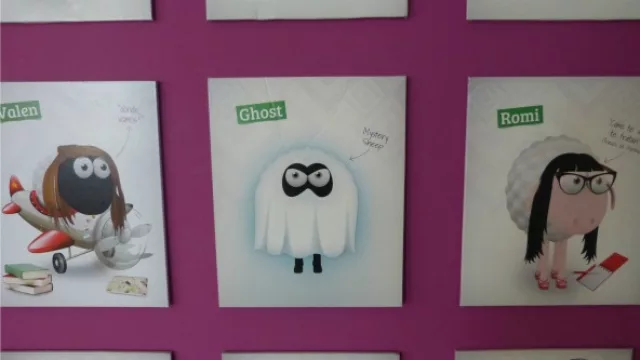 Ghost la gente del equipo sostiene que un fantasma convive con ellos y por eso se ganó su lugar en el organigrama.