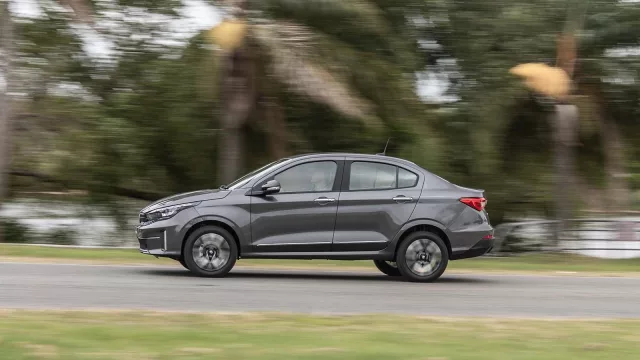 Fiat Cronos en julio 2025: precio y liderazgo del auto más vendido del país