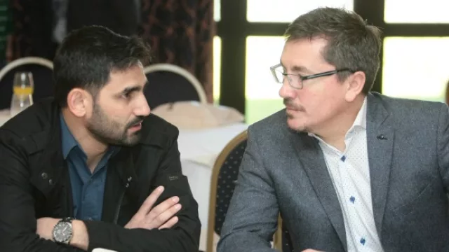 Ricardo vicepresidente de la agencia Mate con Iñigo Biain director de InfoNegocios.