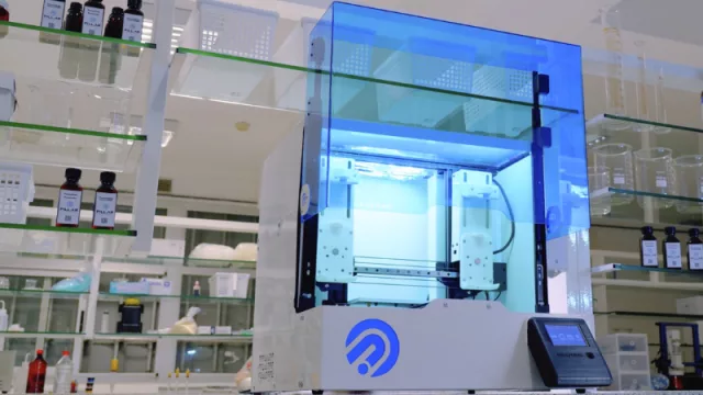 Una cápsula según cada persona: la startup cordobesa Pill.ar trae la farmacología personalizada (“imprime” cápsulas según cada paciente)