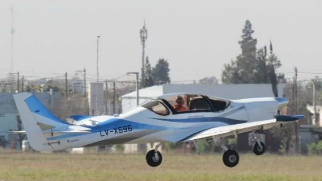 Felippa estima que al terminar el año el déficit de FAdeA será 50% menos que en 2015