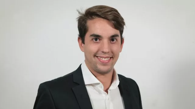 Diego Martínez Soto, encargado de compras y pago a proveedores.